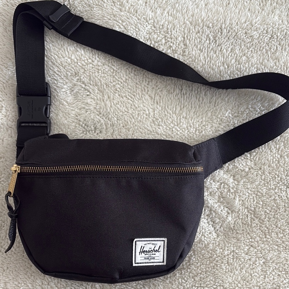 Herschel Supply Company Black Belt Bag/Crossbody